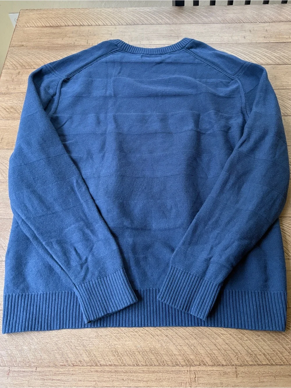 Banana Republic Men's Crewneck Sweater - Navy Blue